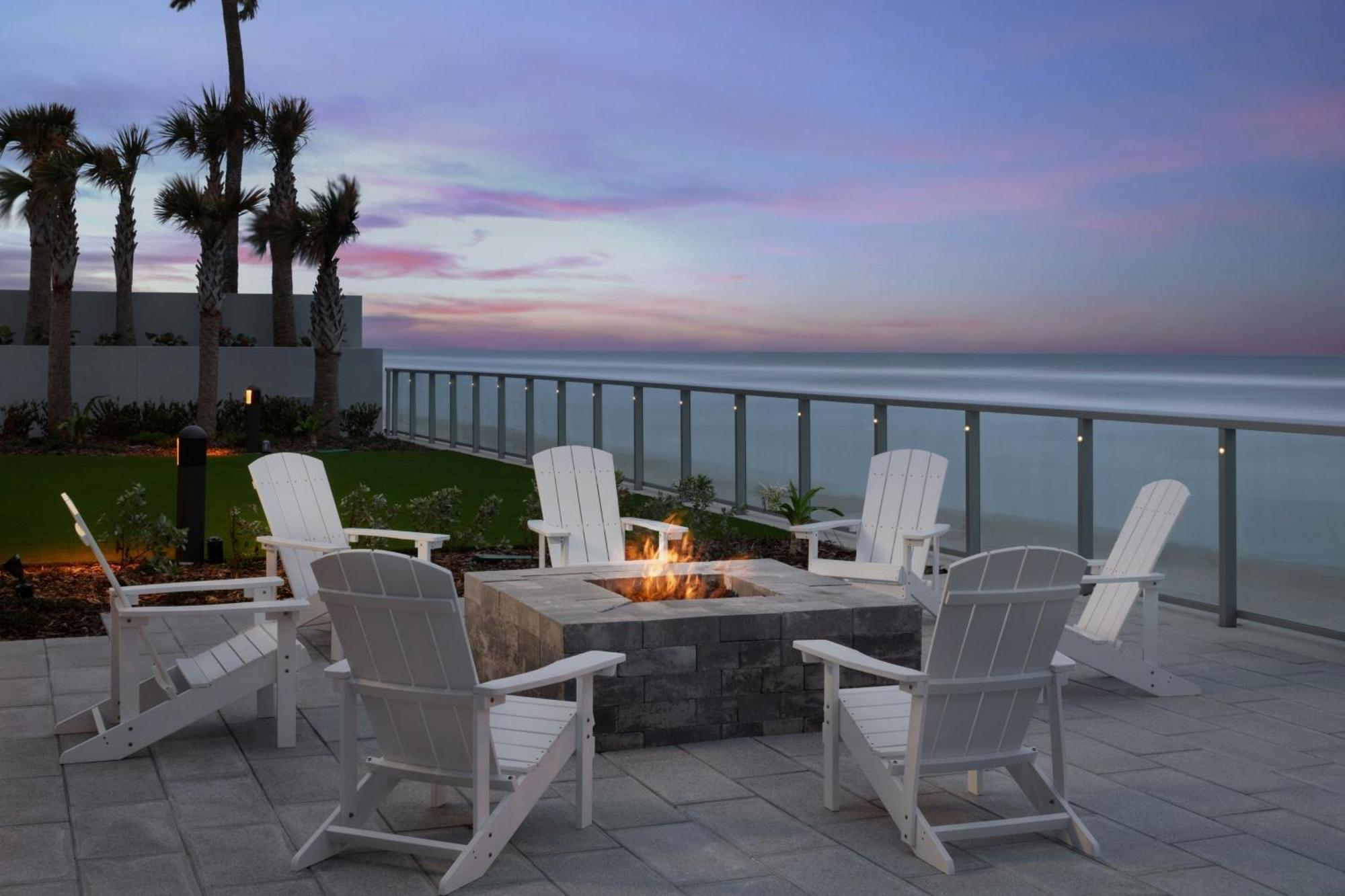 Renaissance Daytona Beach Oceanfront Hotel Exteriör bild